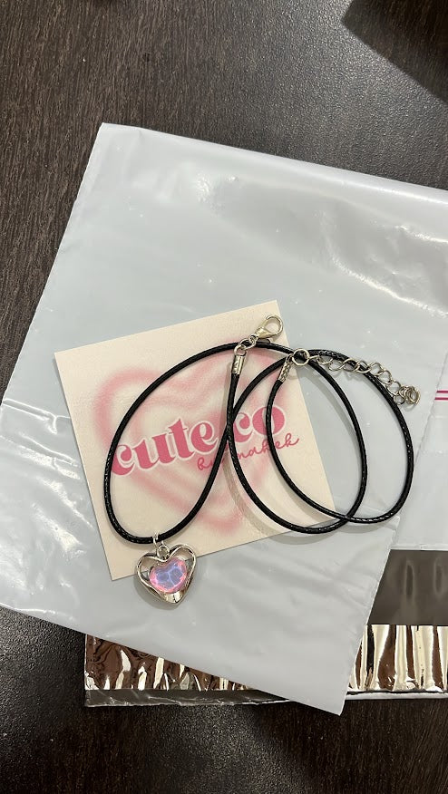 lover bubblegum cord chain