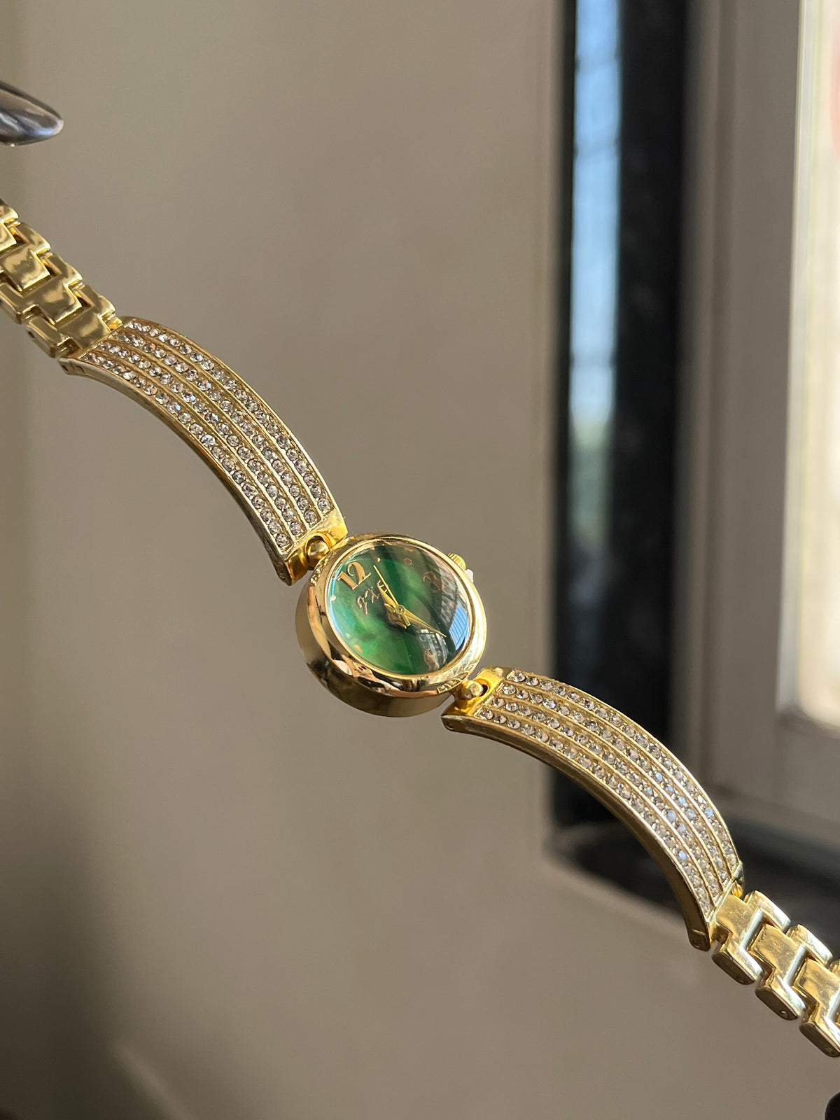 vintage watch 72