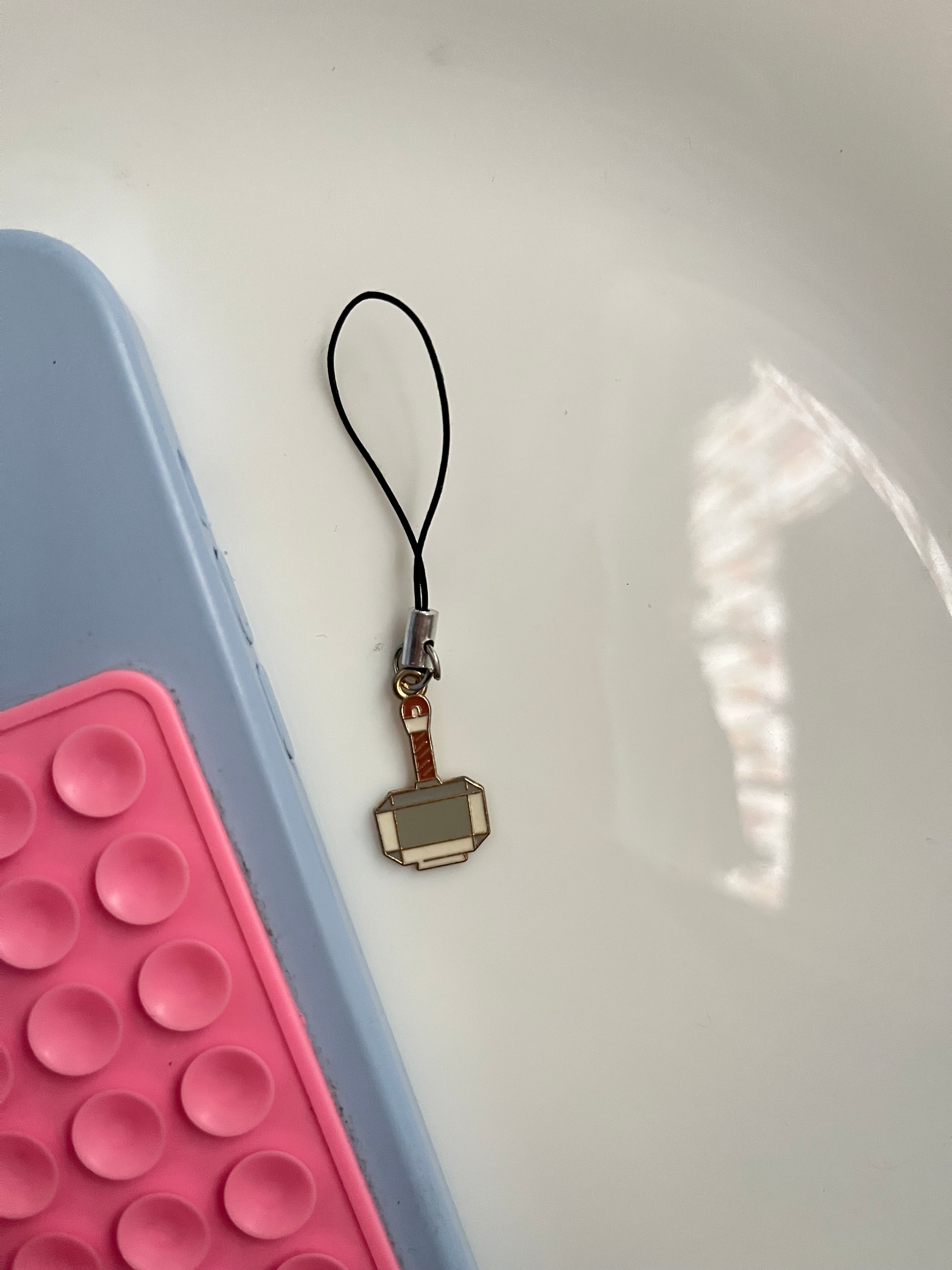thor hammer phone hanging
