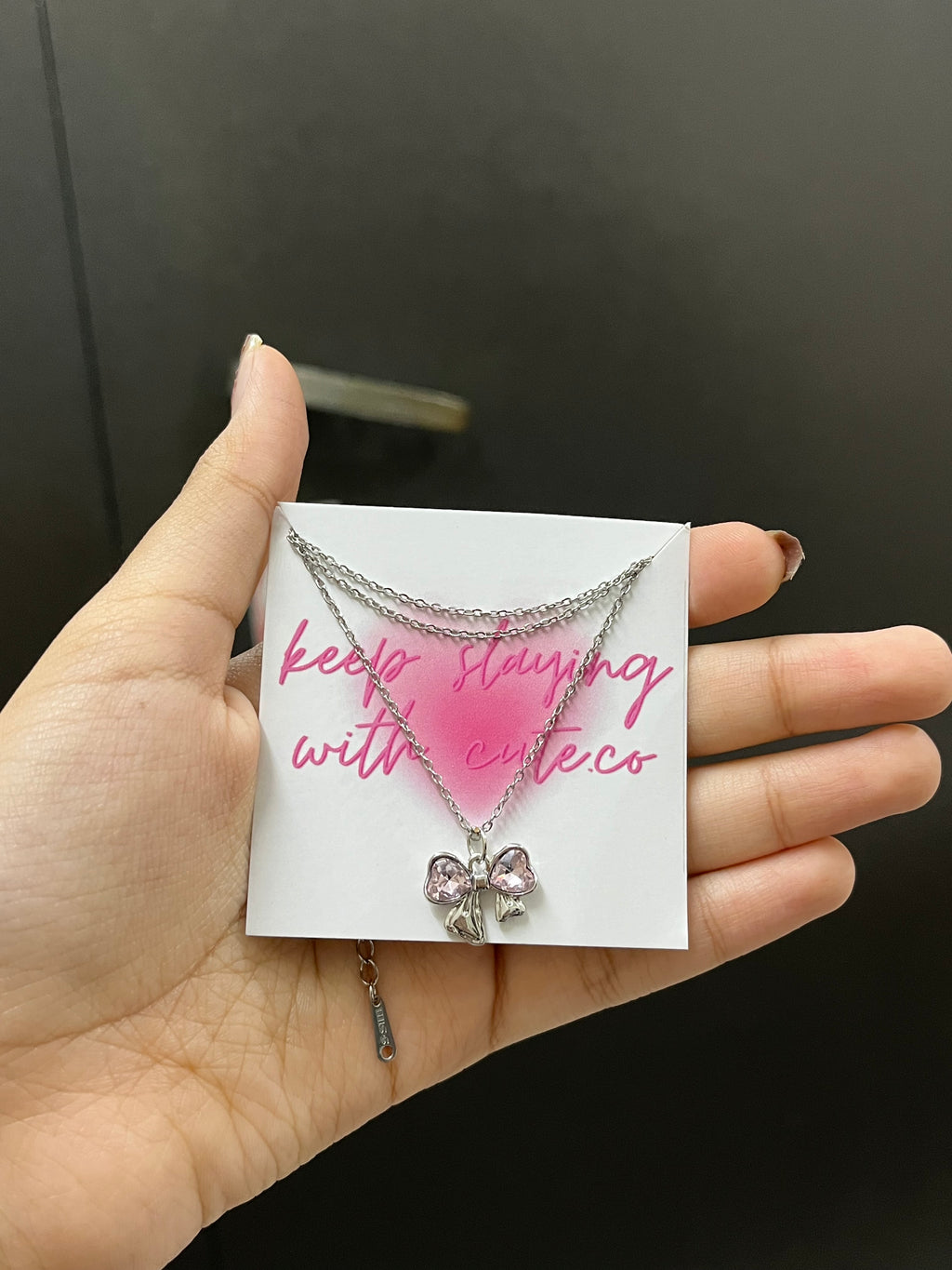 small bow chain