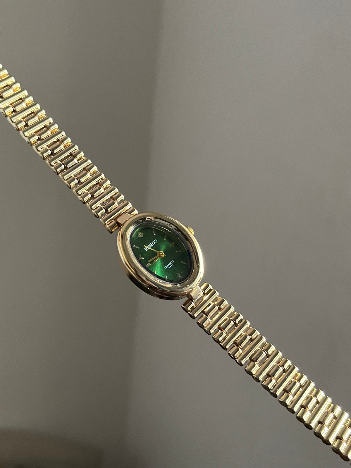 vintage watch 93