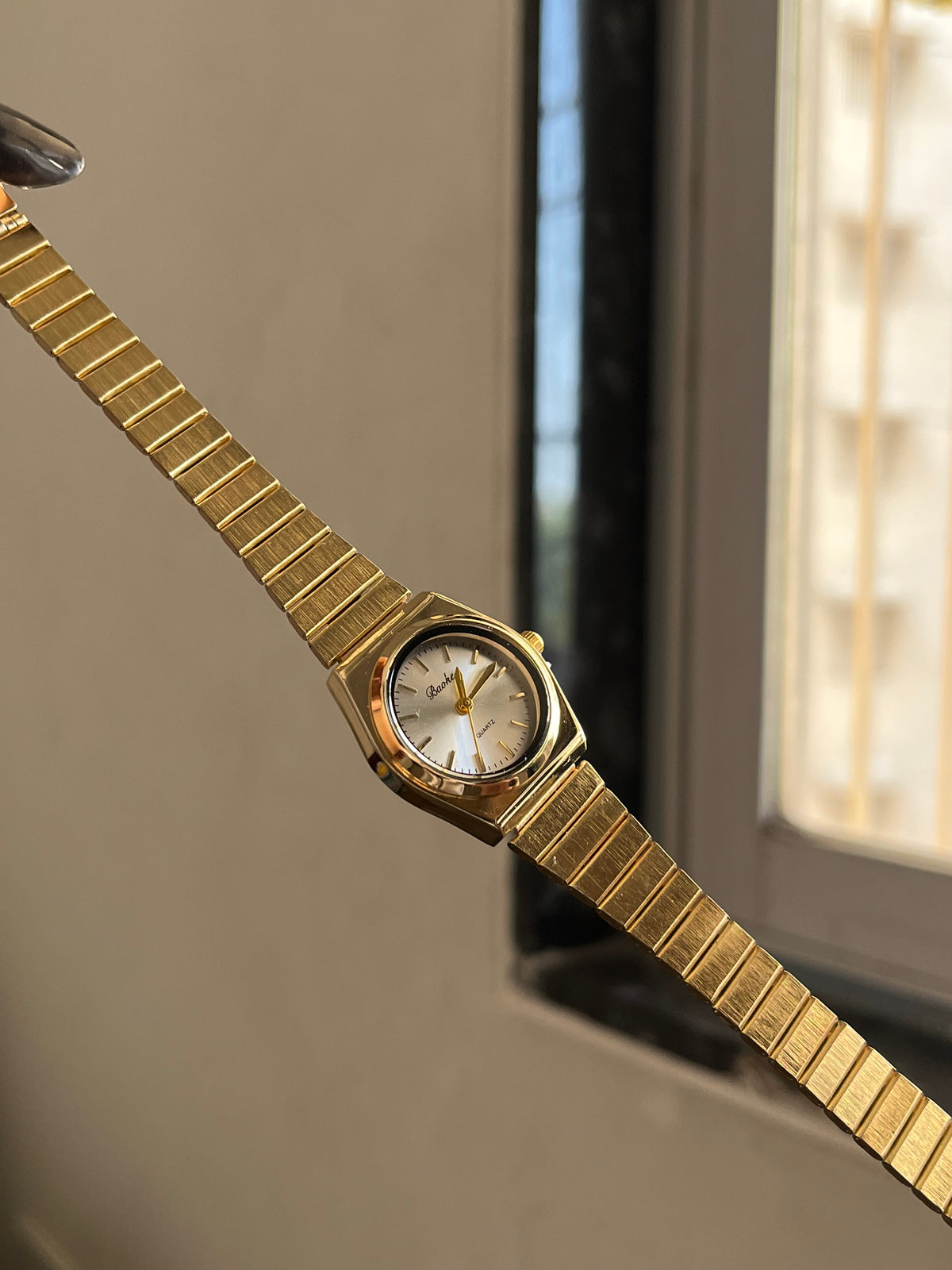 vintage watch 42