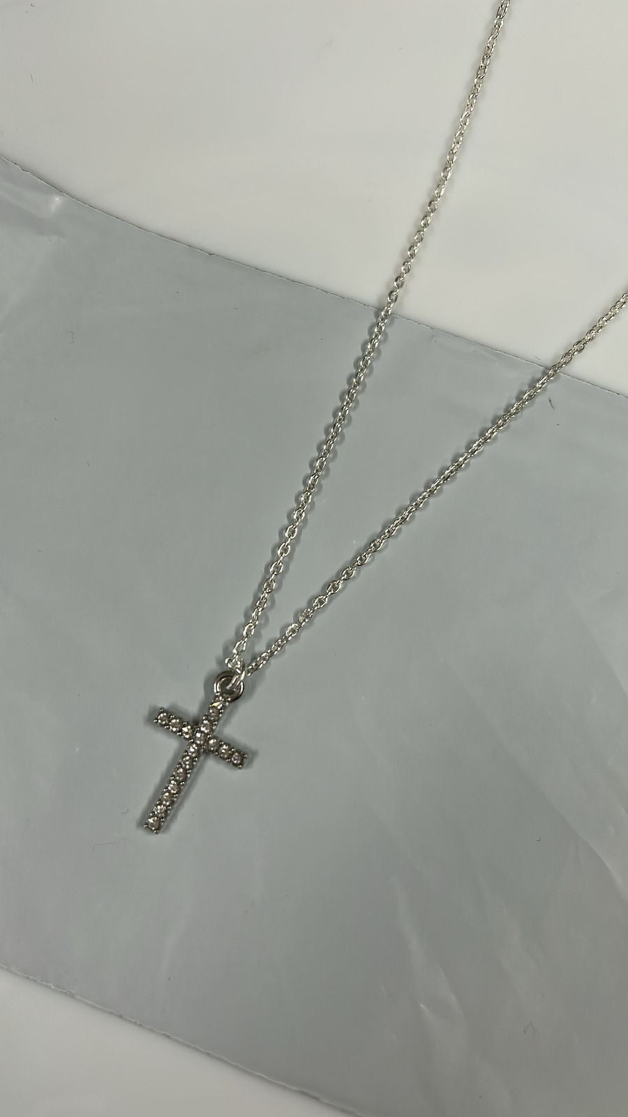 diamond cross chain