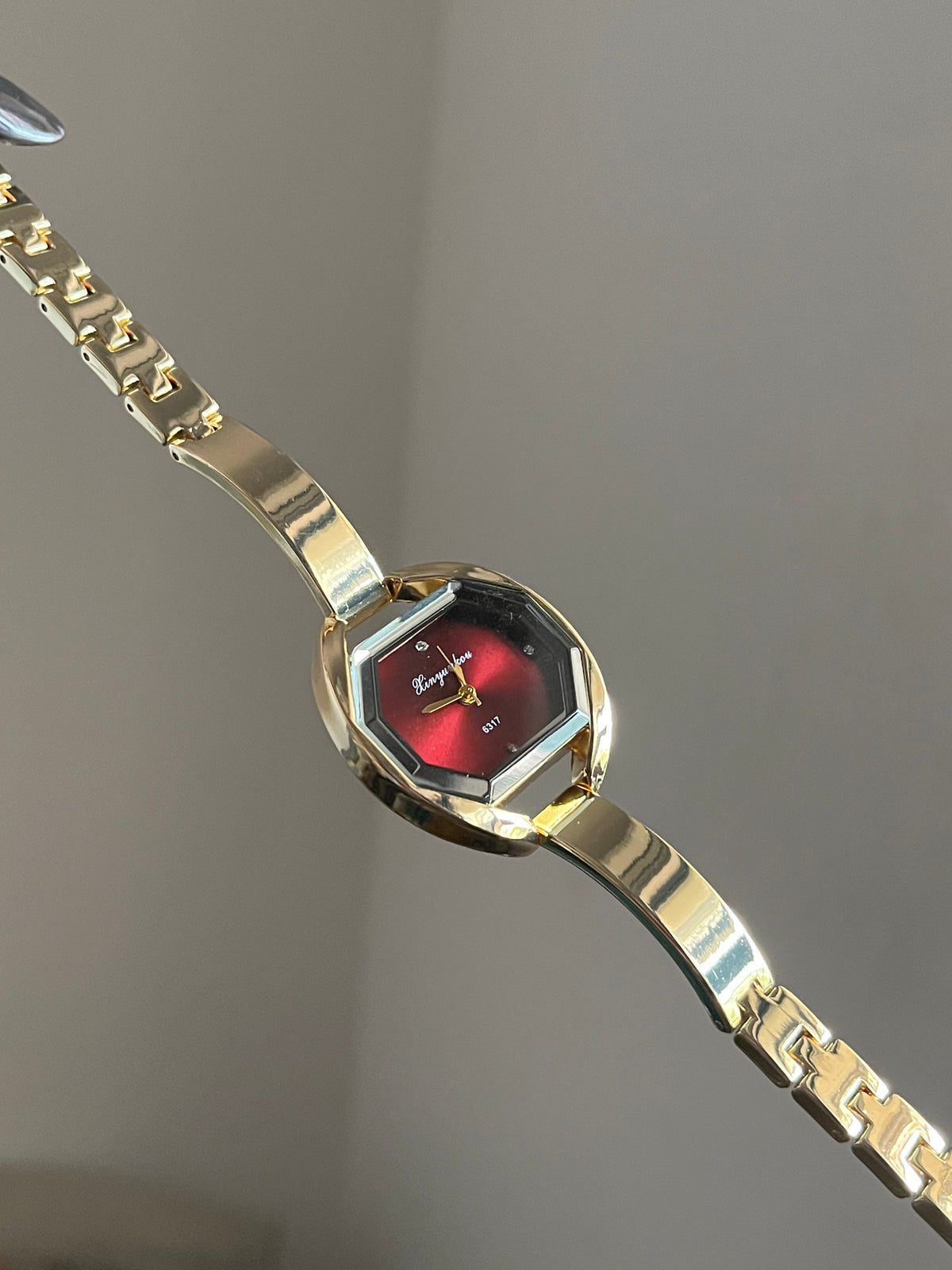 vintage watch 48