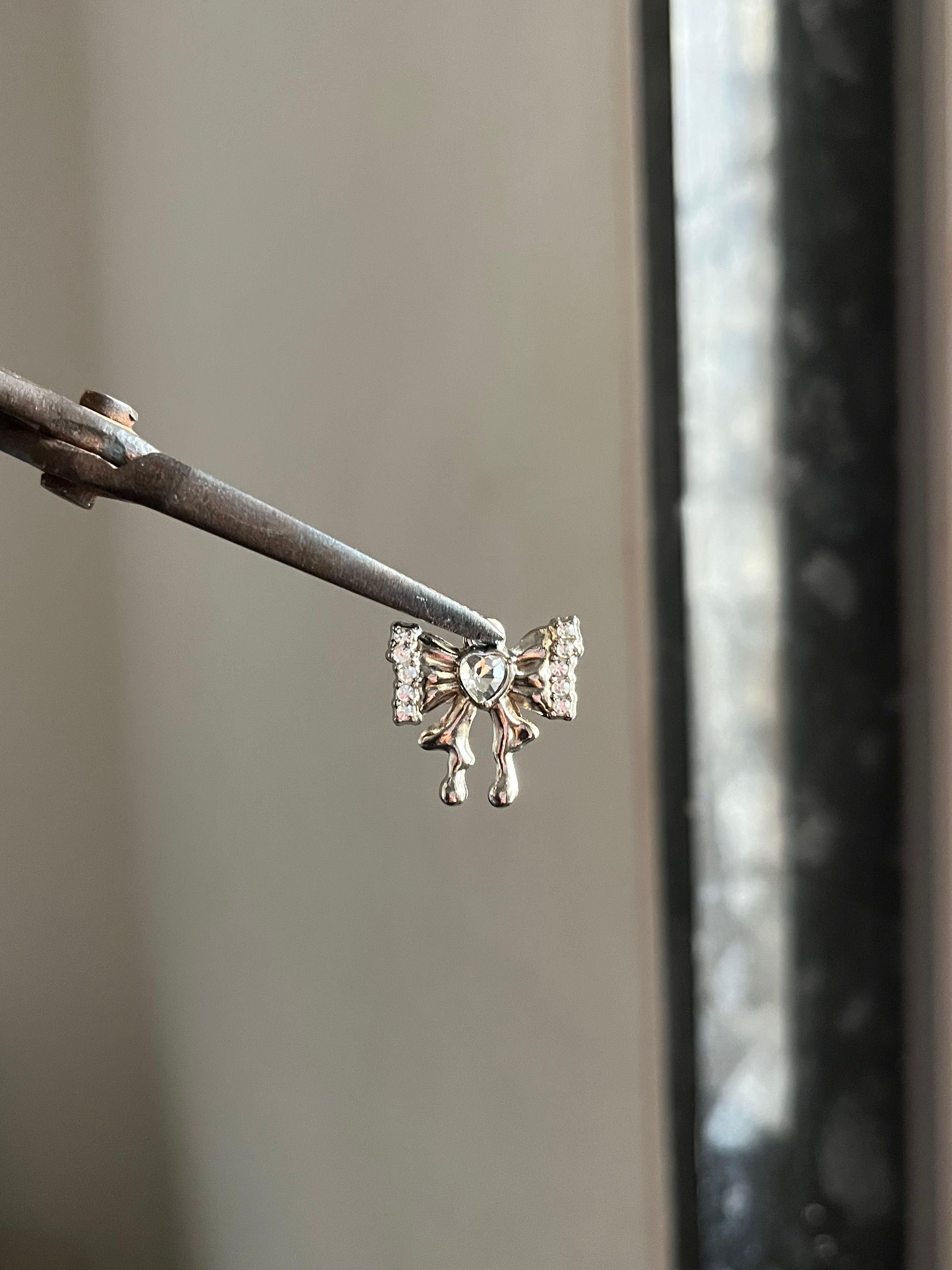 diamond heart bow