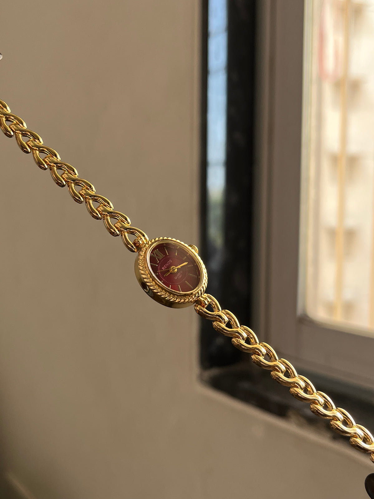 vintage watch 85