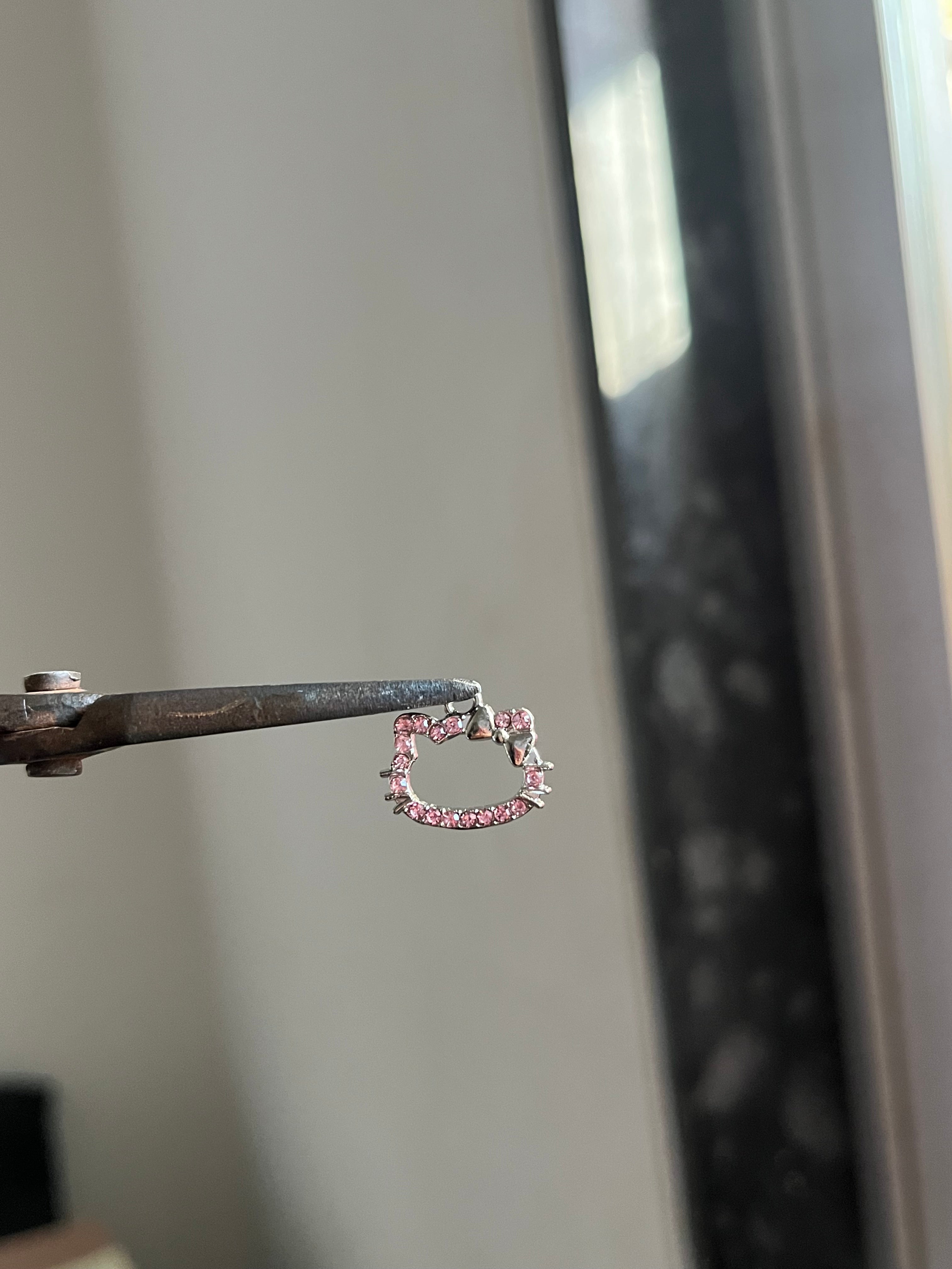 pink hello kitty charm