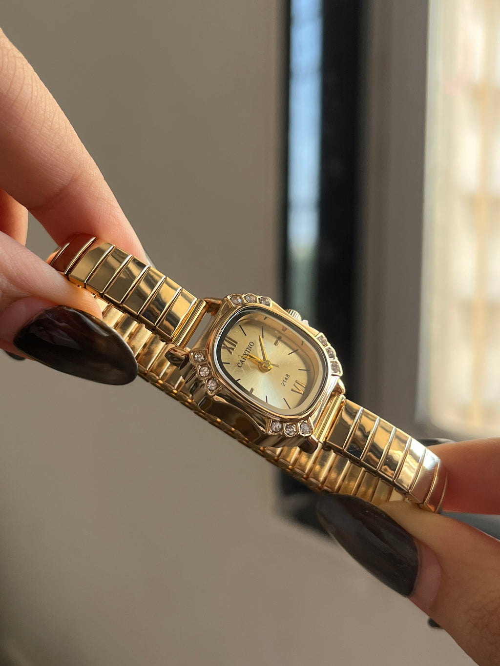 stretchable watch 11