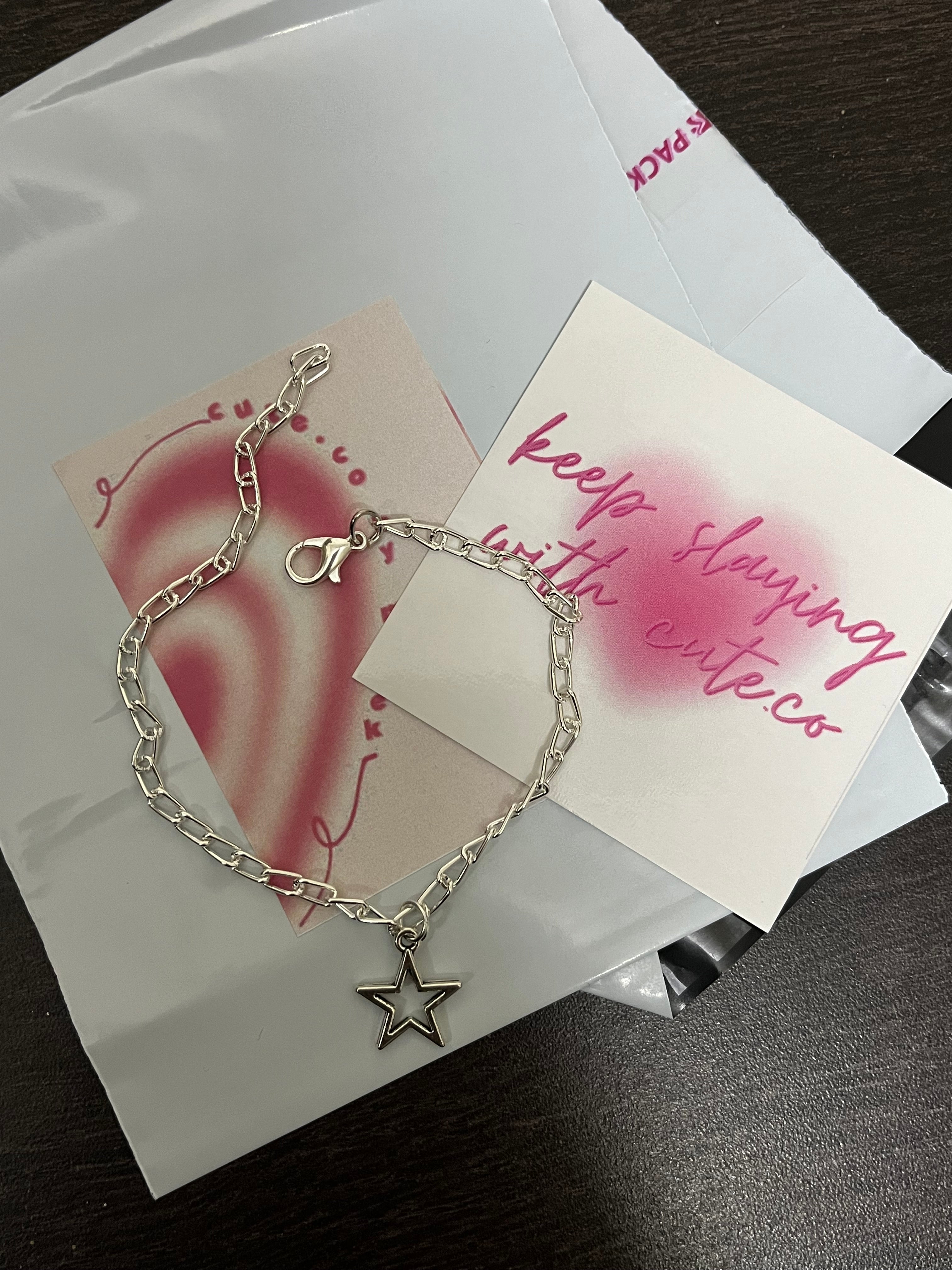 minimalistic star bracelet