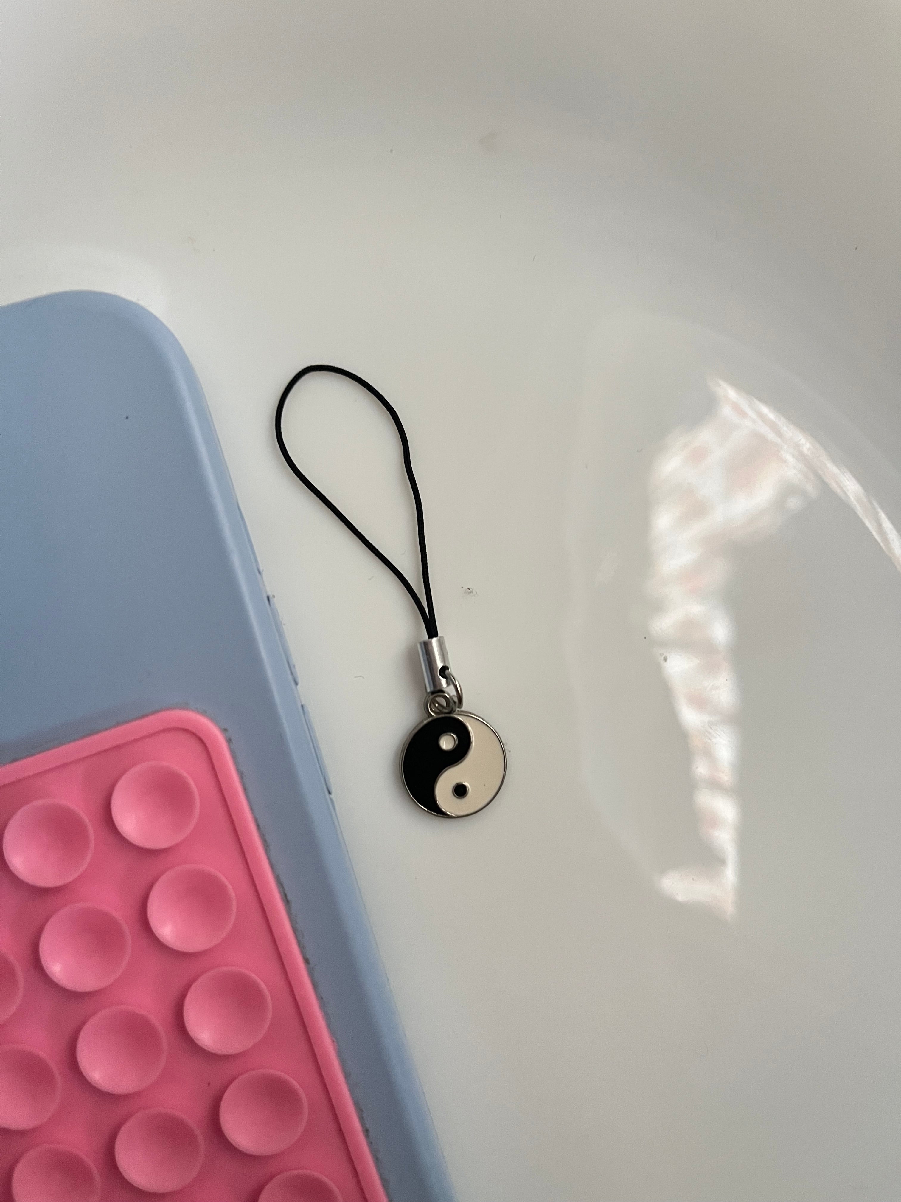 ying yang phone hanging