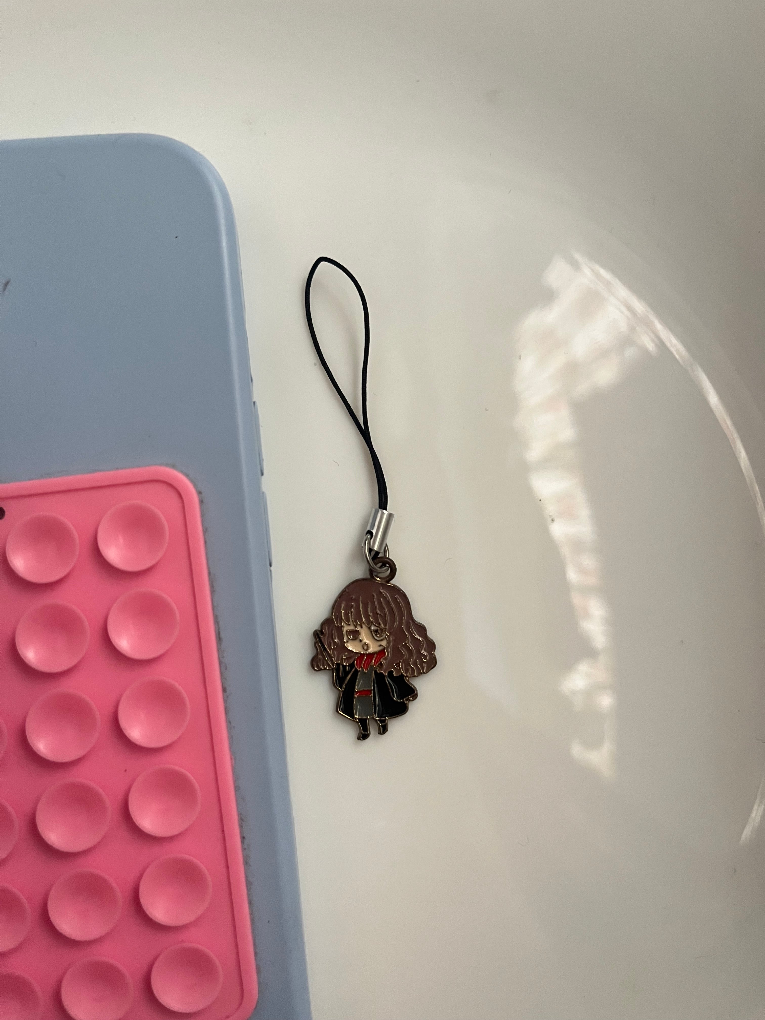 hermione phone hanging