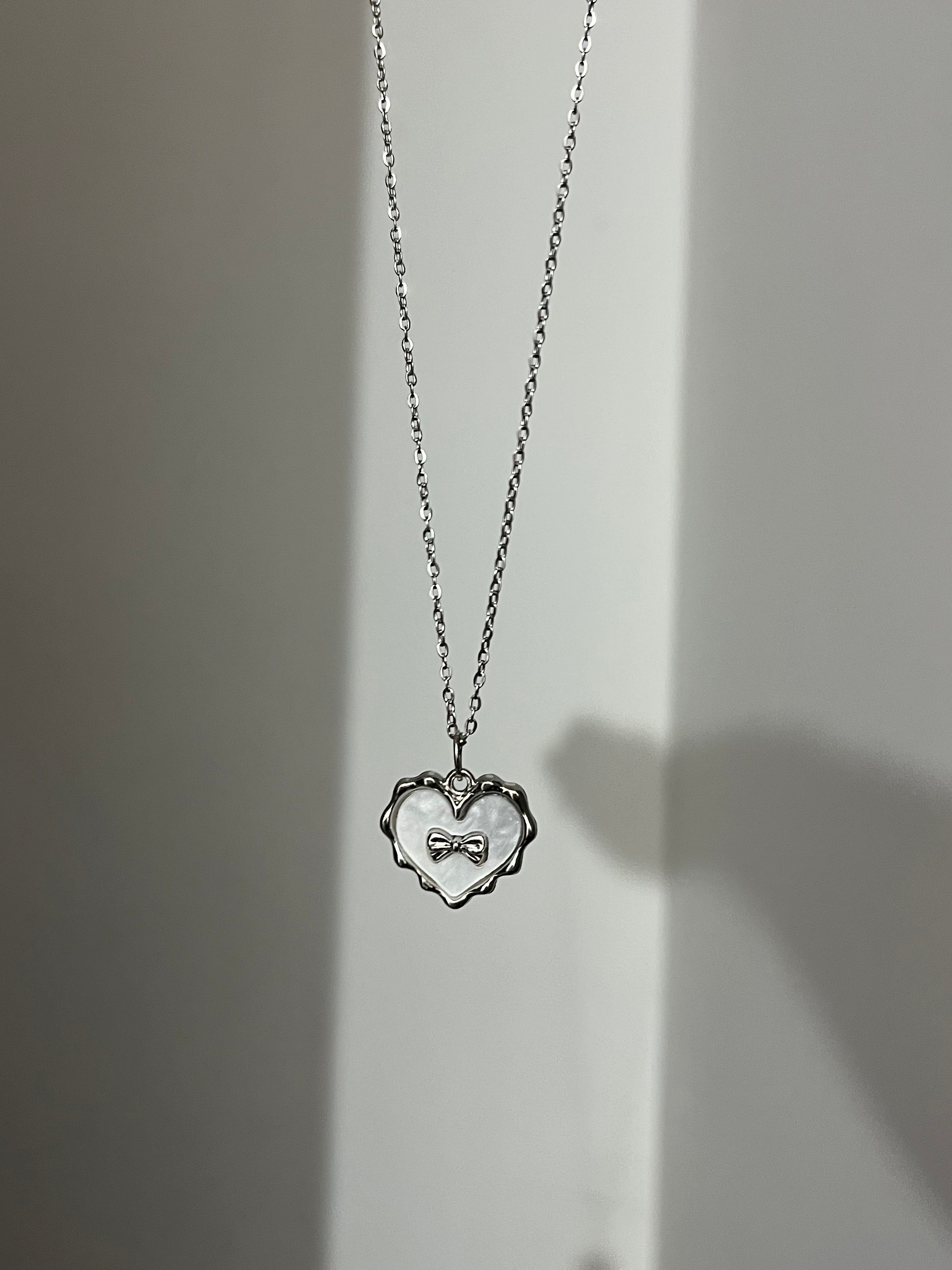 heart bow chain