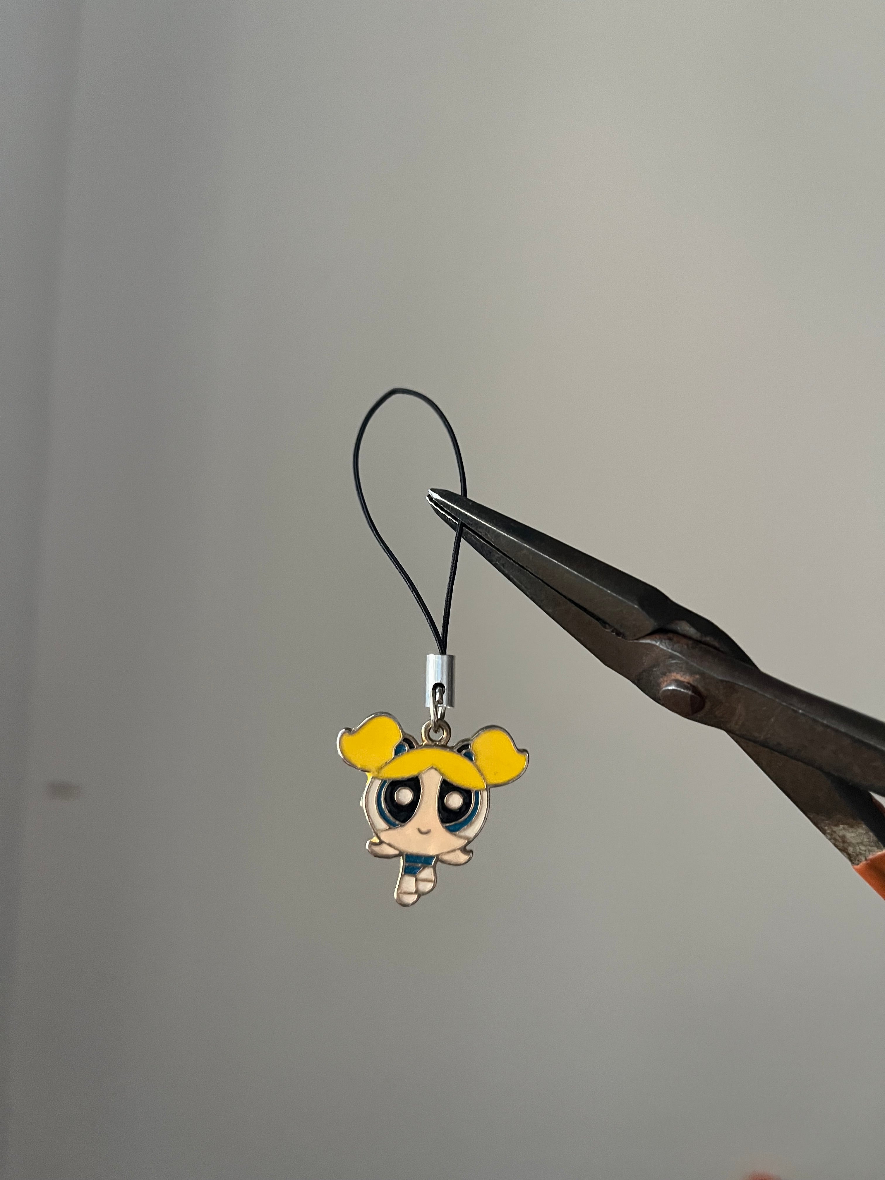 bubbles powerpuff phone hanging