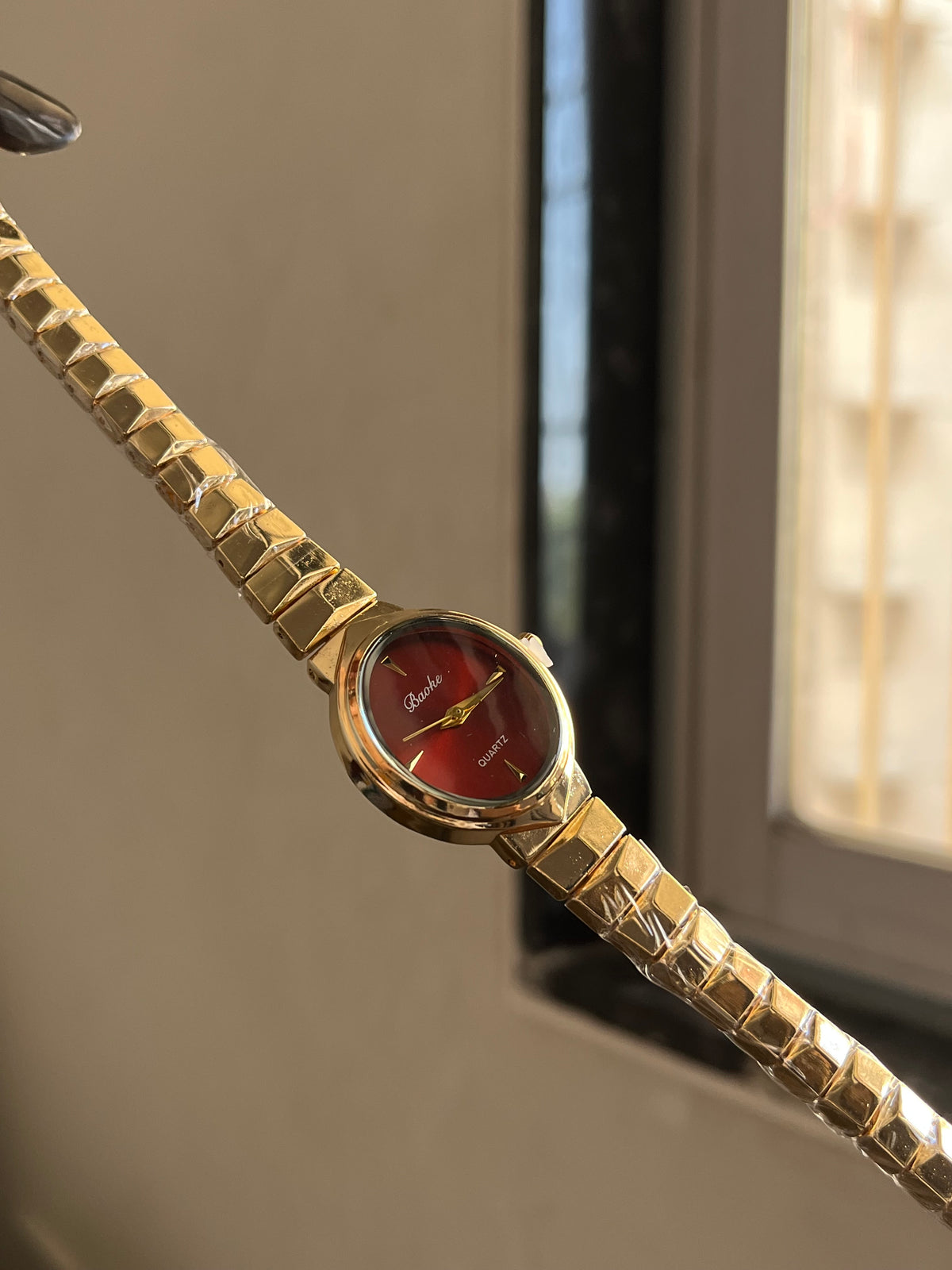 vintage watch 32