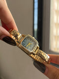 stretchable watch 10