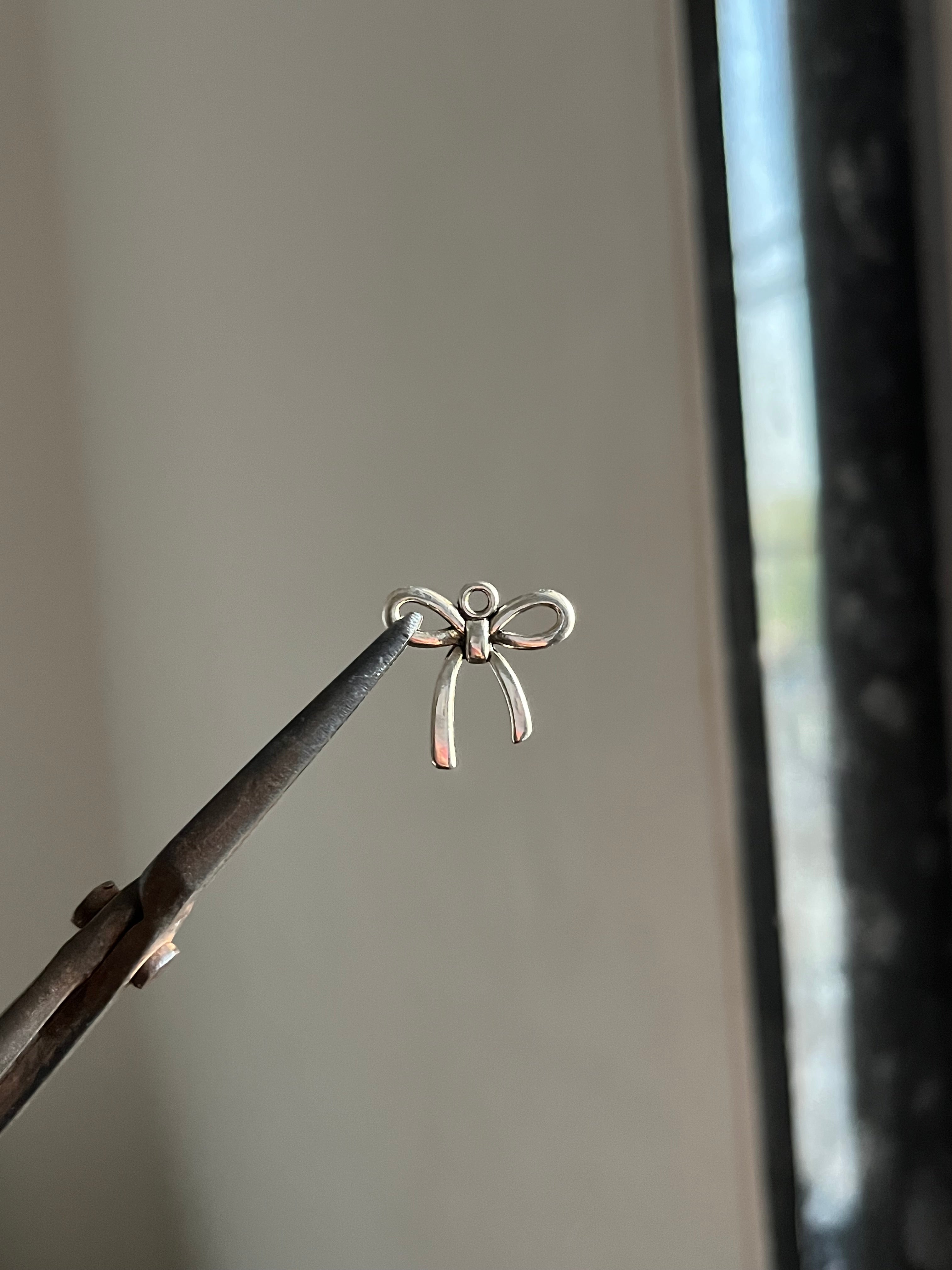 angelia 3.0 bow charm