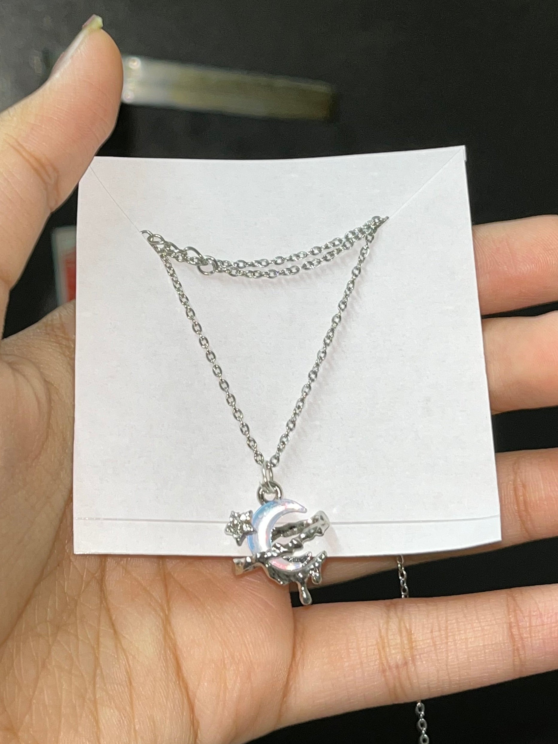 blue drippy moon chain