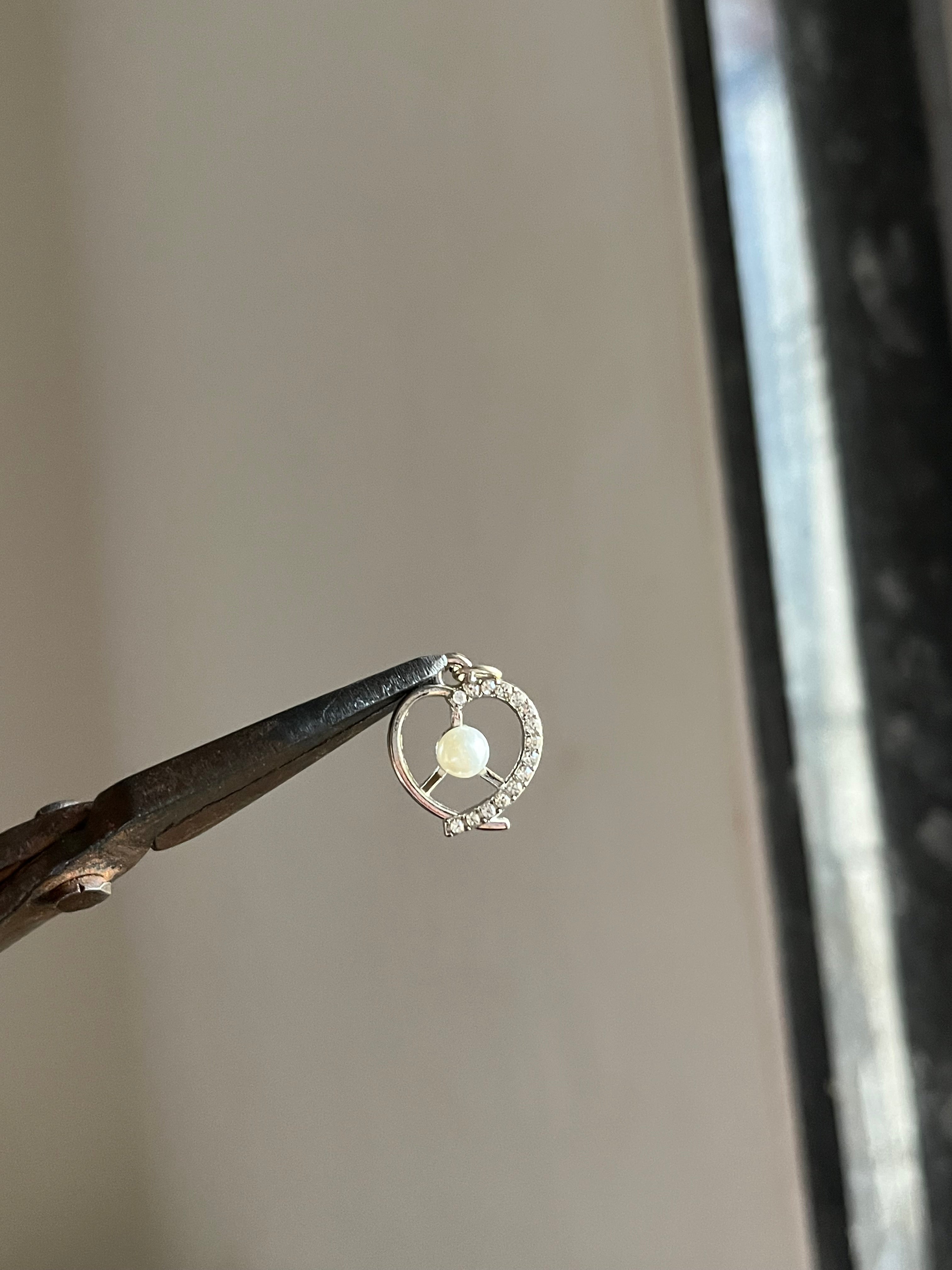 heart pearl charm