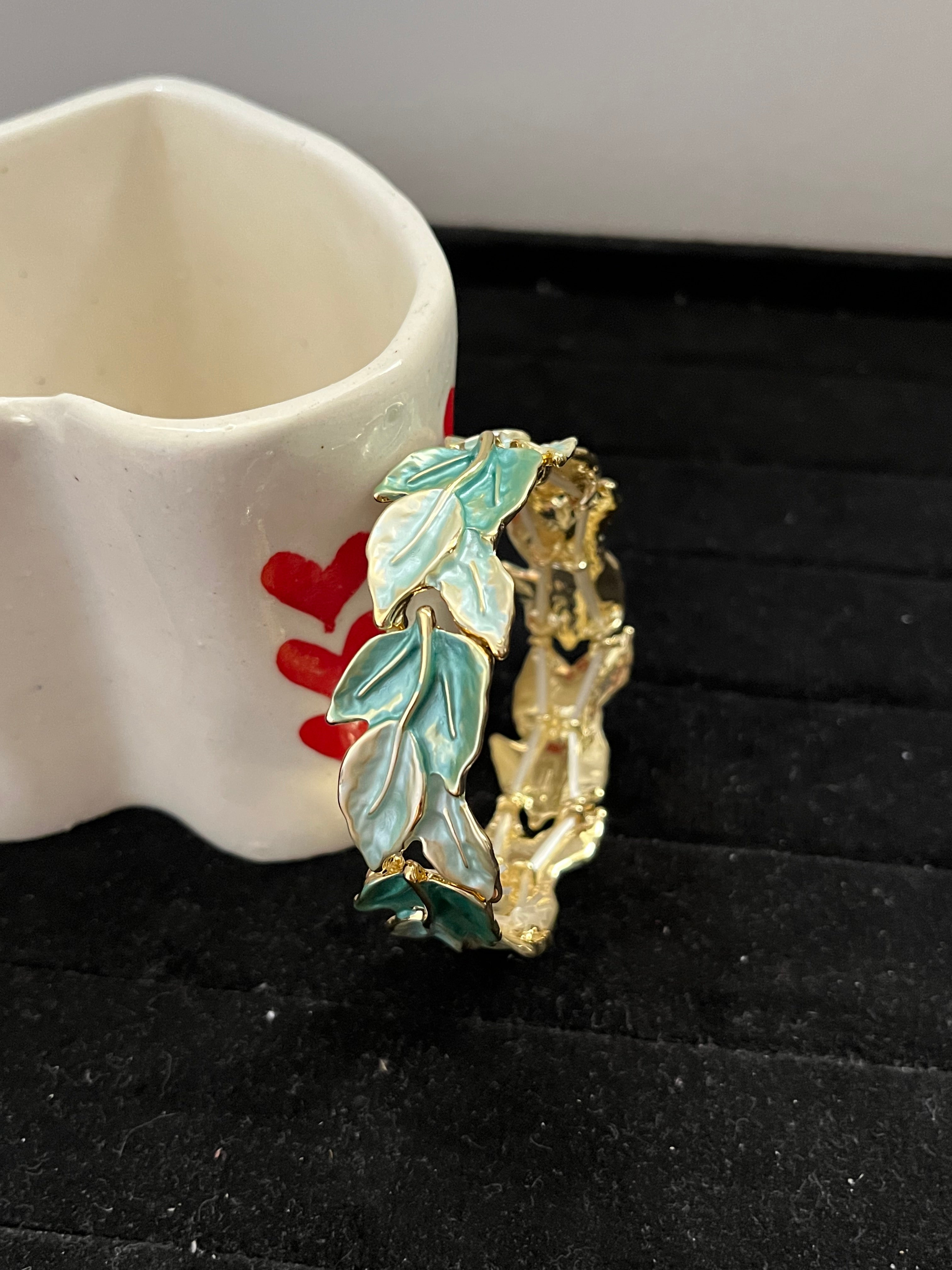 stretchable enamel bracelet- 6