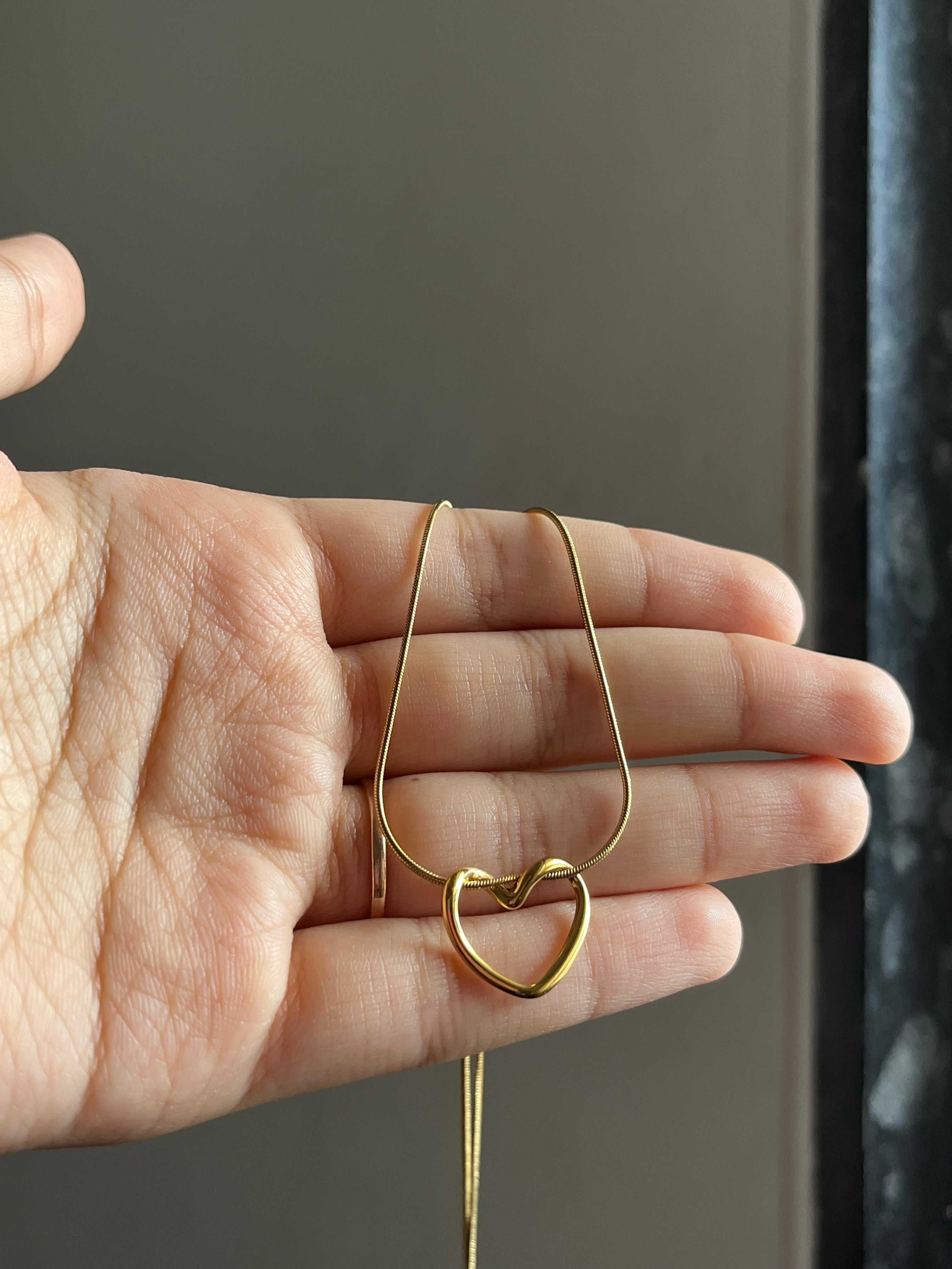 angelia heart gold chain