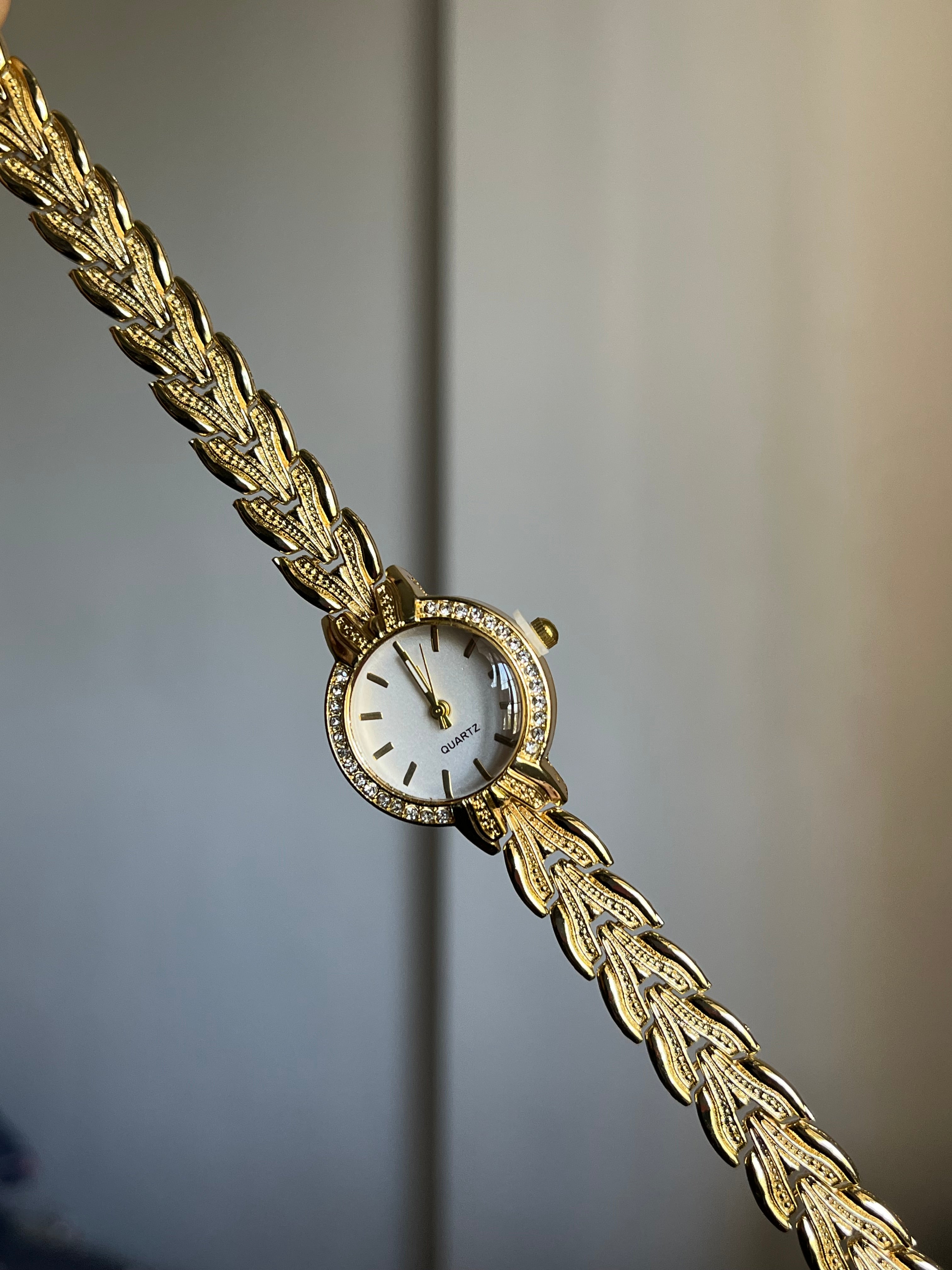 annelise watch