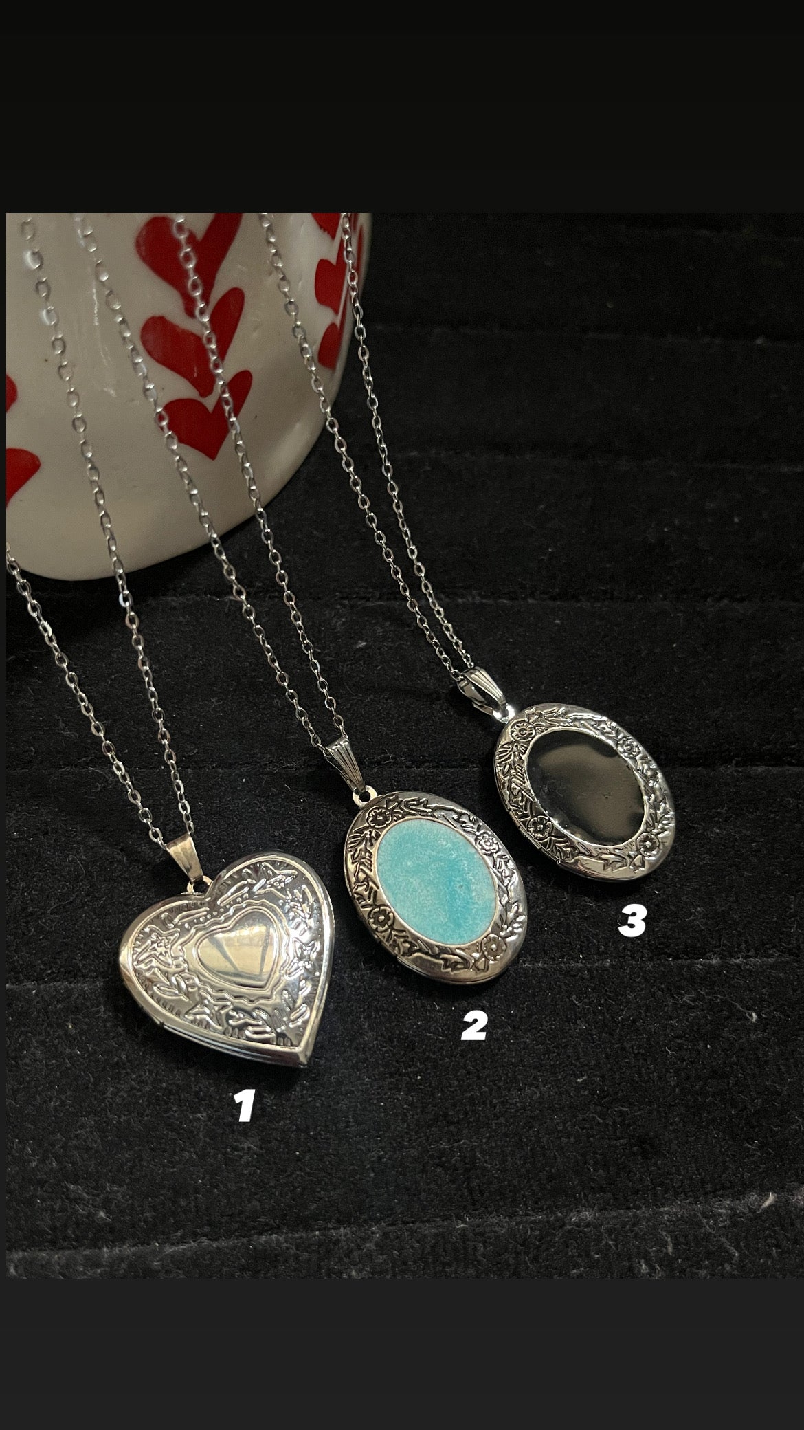Silver vintage openable photo pendants