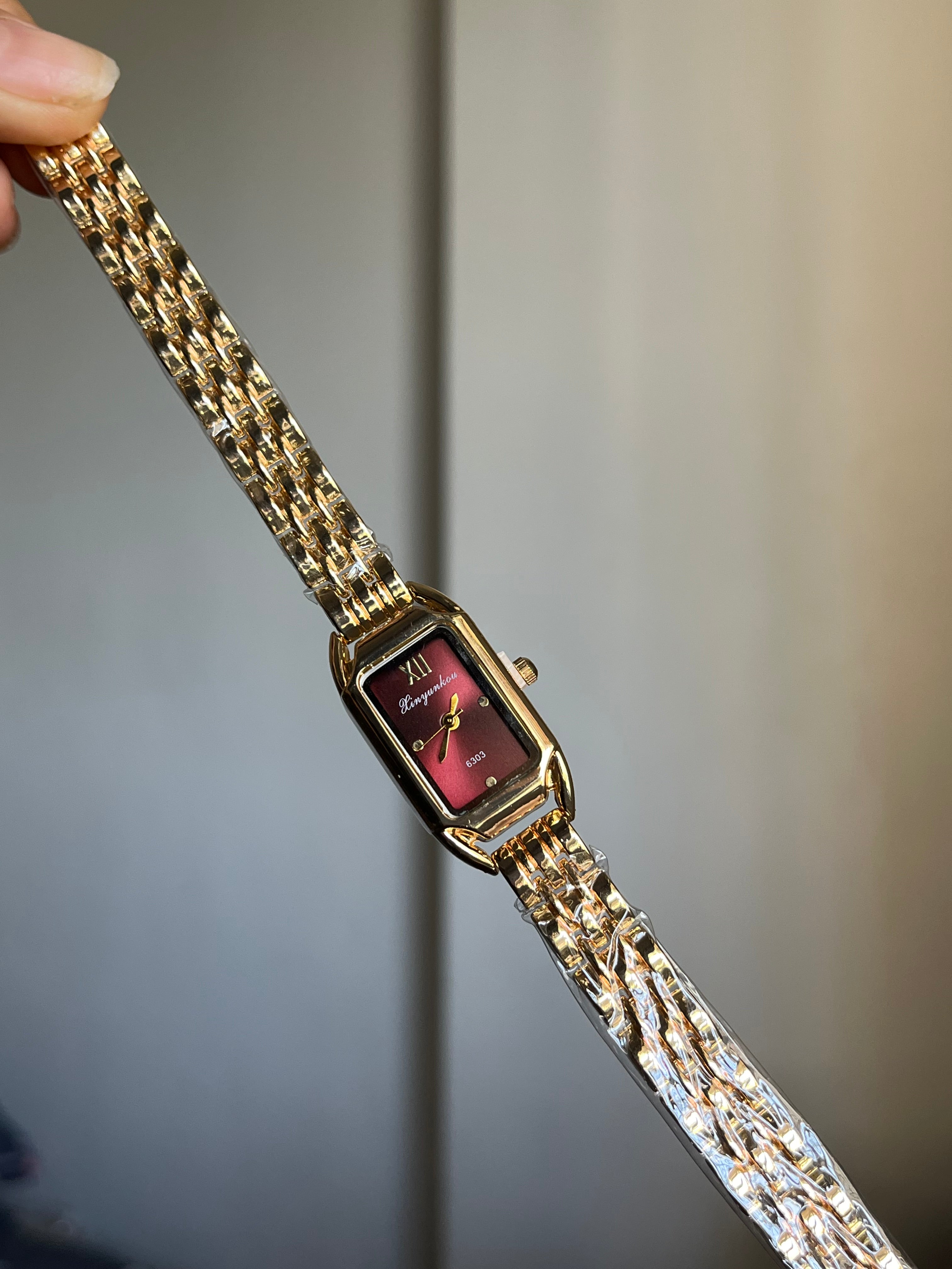 evelina watch