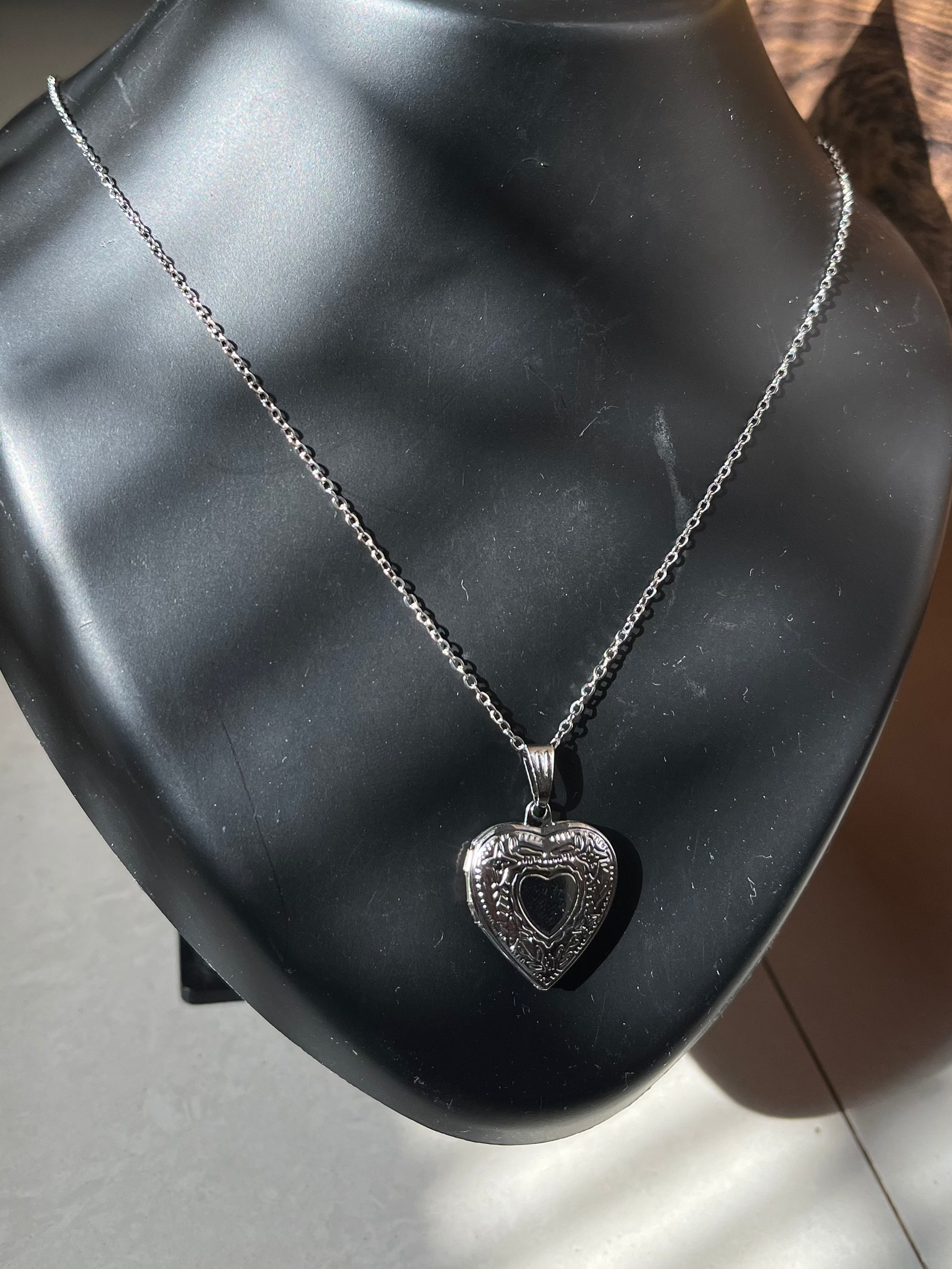 photo heart locket chain