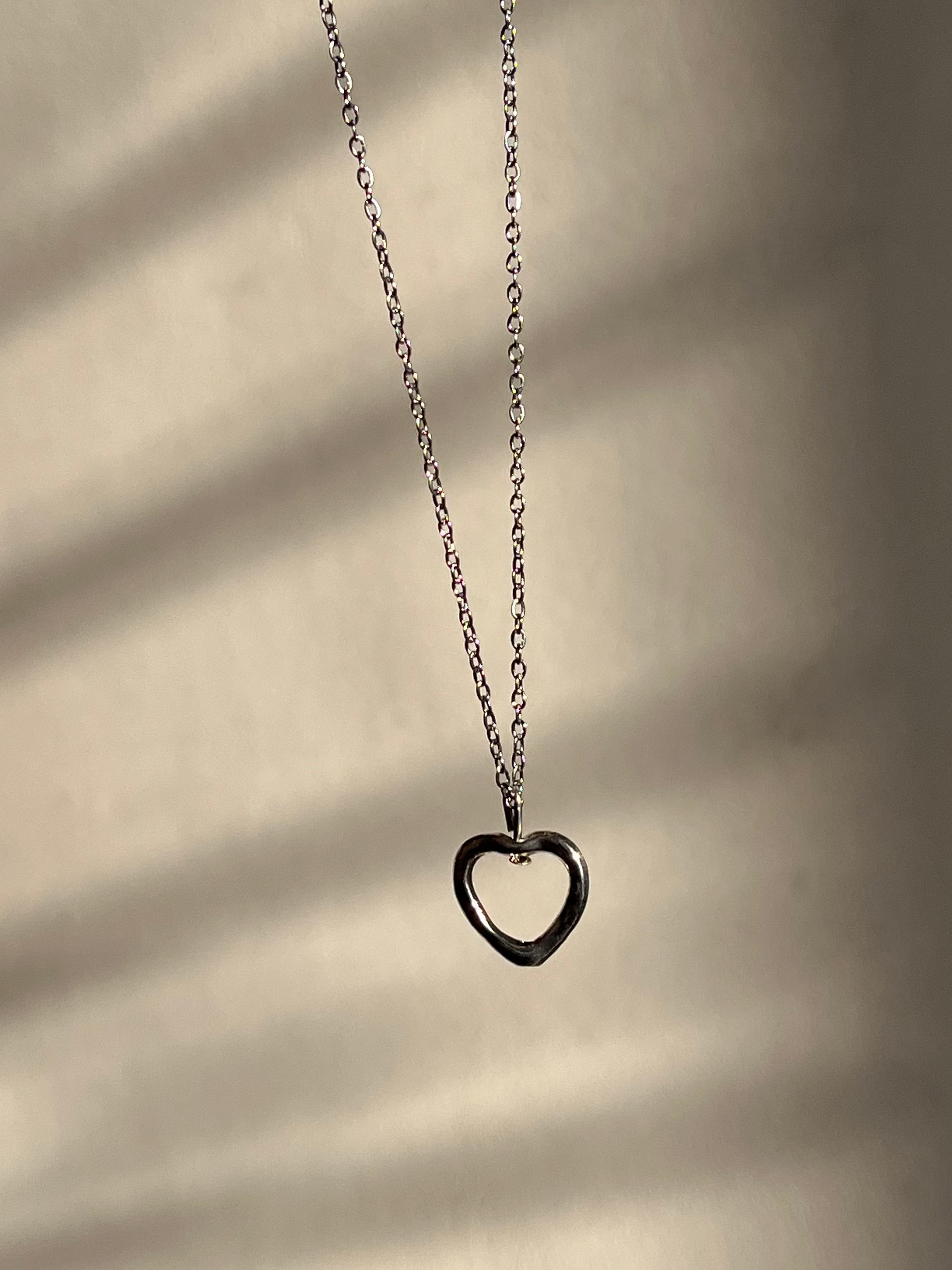 hollow heart chain